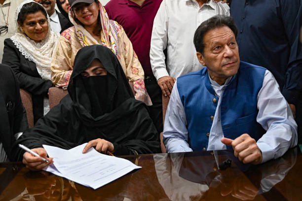 Imran Khan and Bushra Bibi Sentenced 14 years in Toshakhana Reference: Escalating Legal Chaos